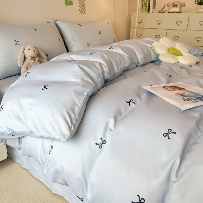 91家纺网 家纺一手货源 找家纺 （总）老K (原美阁） 2025新款独家夏季小清新跑量冰丝四件套简约印花冰丝四件套 被套单品