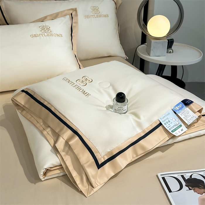 91家纺网 家纺一手货源 找家纺 笙意家纺2025新款水洗真丝夏被 威廉-奶昔白+奶茶