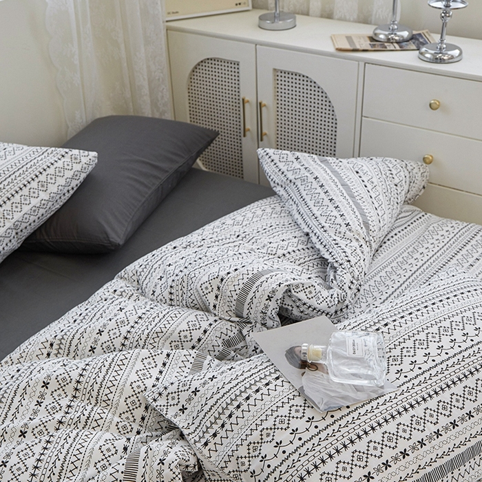 91家纺网 家纺一手货源 找家纺 花西夫人2025新款13372纯棉印花全棉四件套床单床笠款波西米亚-高级灰