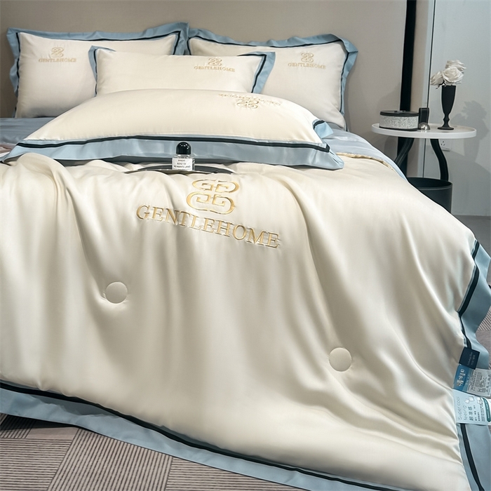 91家纺网 家纺一手货源 找家纺 笙意家纺2025新款水洗真丝夏被 威廉-奶昔白+海清