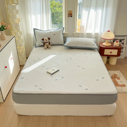 91家纺网 家纺一手货源 找家纺 雅居纺家纺 2025春夏新款A类加厚三明治底提花凉感席床笠款 晚安小狗