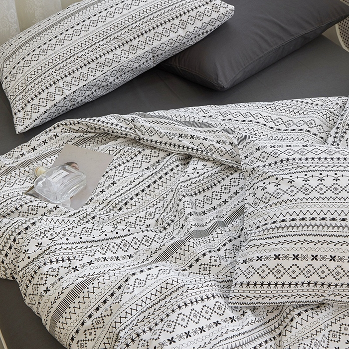 91家纺网 家纺一手货源 找家纺 花西夫人2025新款13372纯棉印花全棉四件套床单床笠款波西米亚-高级灰