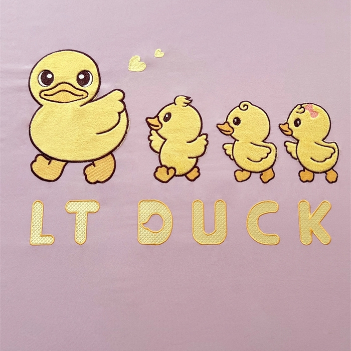 91家纺网 家纺一手货源 找家纺 梦舒羽 2025新款贴布绣针织棉双层纱枕套 旅行鸭-香芋紫