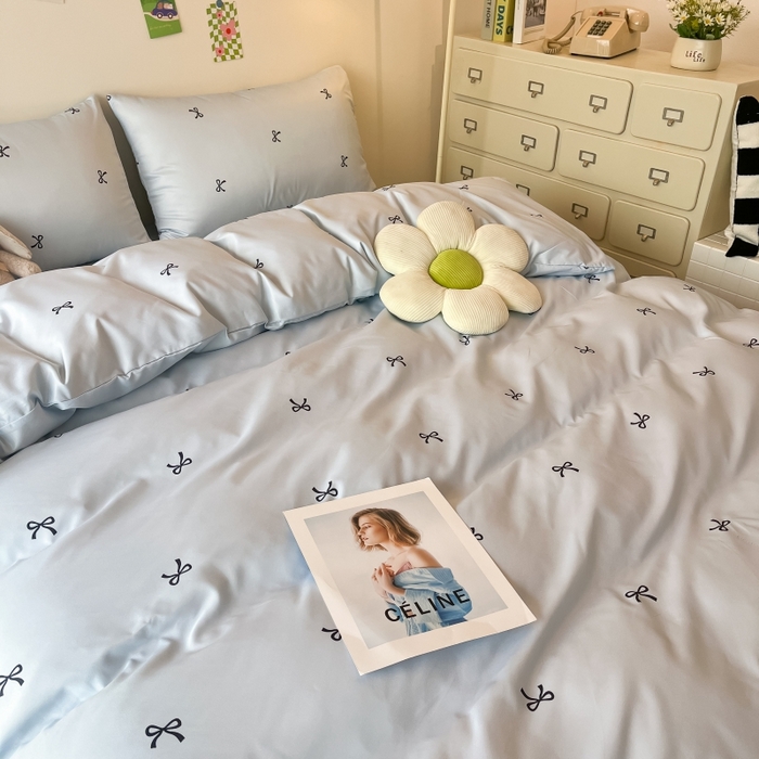 91家纺网 家纺一手货源 找家纺 （总）老K (原美阁） 2025新款独家夏季小清新跑量冰丝四件套简约印花冰丝四件套 被套单品