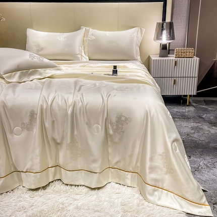 经年 2025新款潮流熊60S贡缎提花水洗真丝冰丝天丝大豆夏被四件套直播爆款 潮流熊-米白