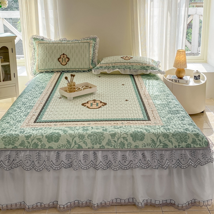 91家纺网 家纺一手货源 找家纺 麋兔 2025新款冰丝床裙乳胶凉席席子 青颜