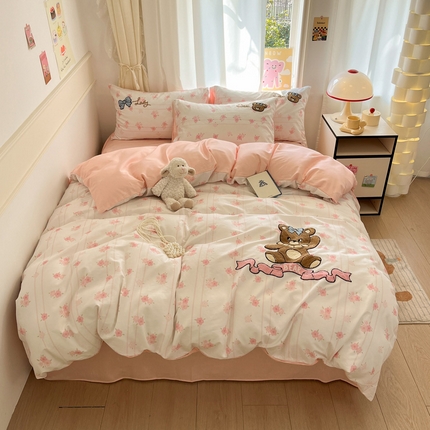 雅居纺家纺 2025春夏新款全棉纯棉毛巾绣四件套 蝴蝶结小熊