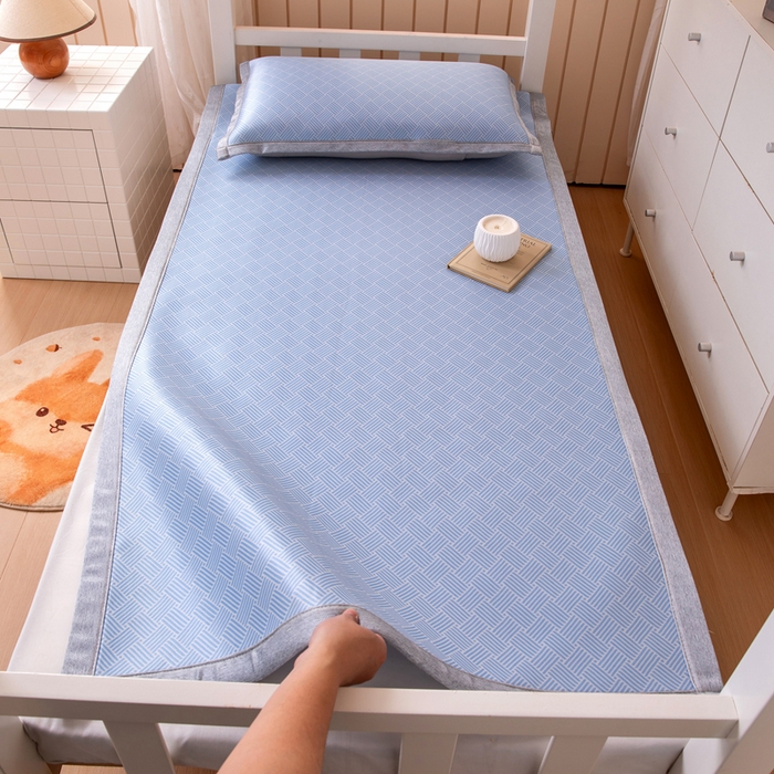 91家纺网 家纺一手货源 找家纺 凌云 2025新款学生宿舍提花凉感冰丝席 菱格-蓝