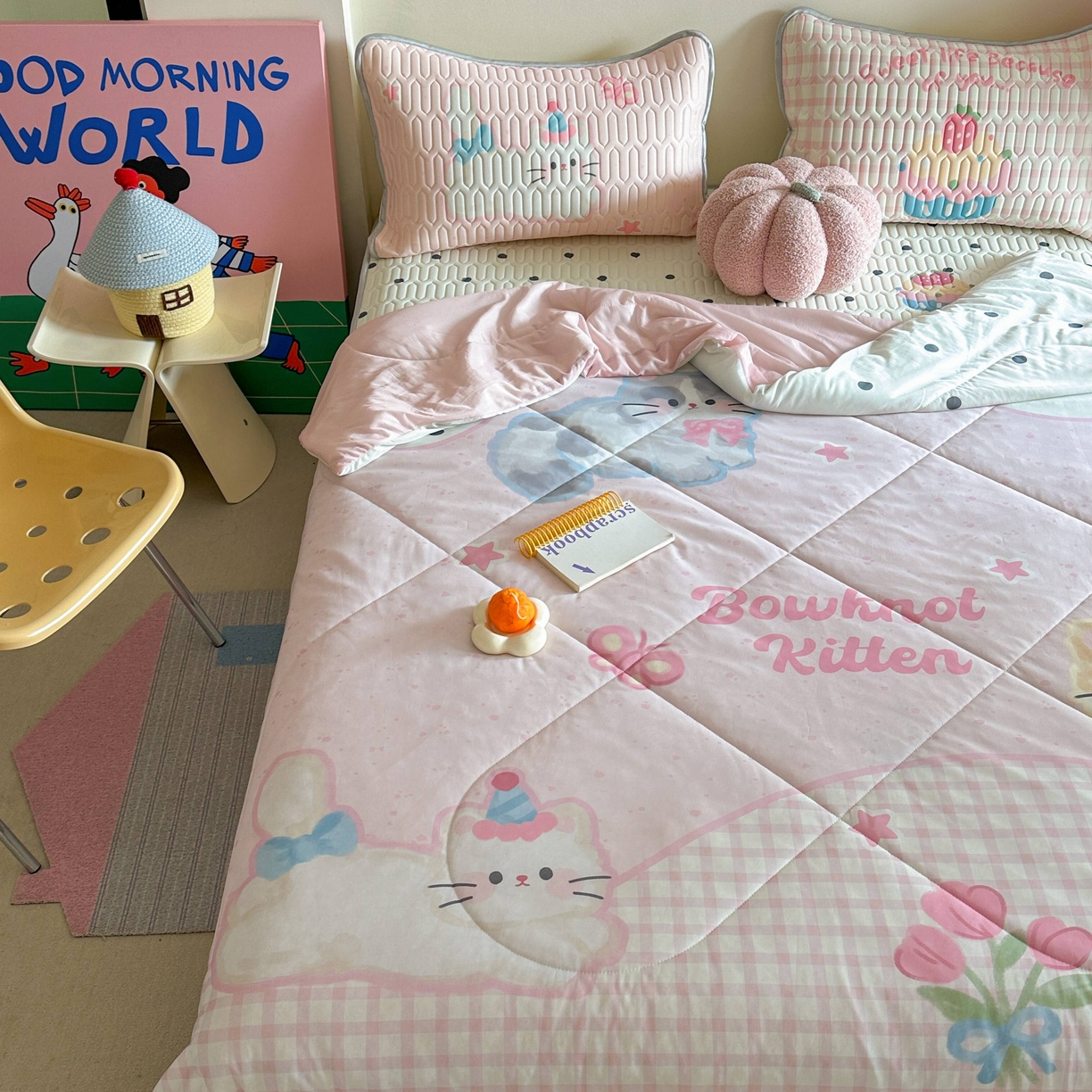 91家纺网 家纺一手货源 找家纺 美乐迪家纺2025新款凉感丝乳胶凉席夏被夏凉被空调被 猫咪聚会