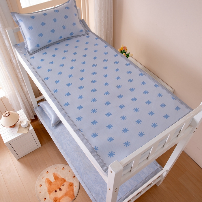 91家纺网 家纺一手货源 找家纺 凌云 2025新款学生宿舍提花凉感冰丝席 雪漾-蓝