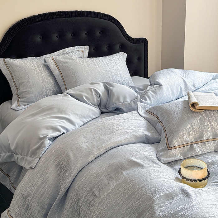 91家纺网 家纺一手货源 找家纺 优悦生活馆 2025新款冰丝亮丝提花四件套-白月光 水波蓝