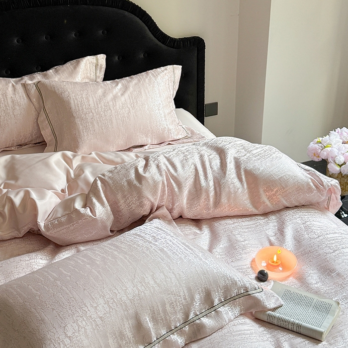 91家纺网 家纺一手货源 找家纺 （总）优悦生活馆 2025新款冰丝亮丝提花四件套-白月光