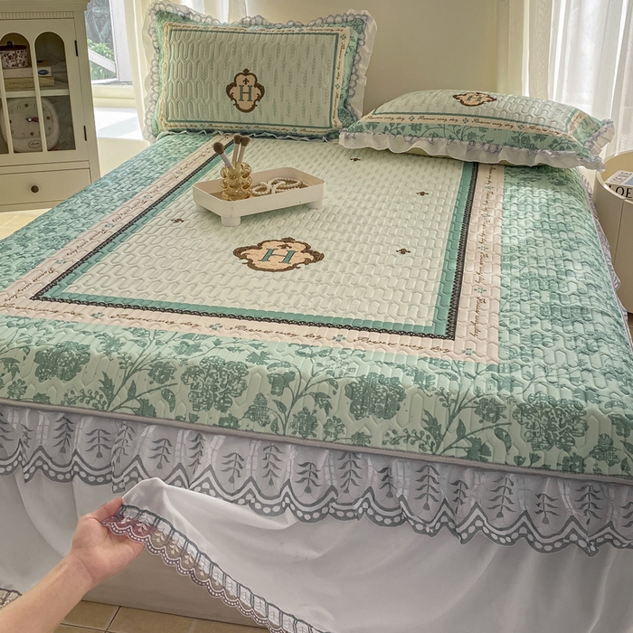 91家纺网 家纺一手货源 找家纺 麋兔 2025新款冰丝床裙乳胶凉席席子 青颜