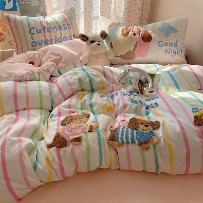 91家纺网 家纺一手货源 找家纺 慕澄家纺 2025新款毛巾绣小清新四件套 彩条狗狗