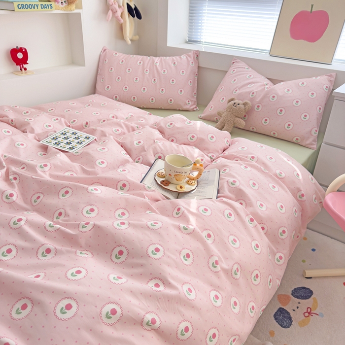 91家纺网 家纺一手货源 找家纺 花西夫人2025新款13372纯棉印花全棉四件套床单床笠款波点郁金香