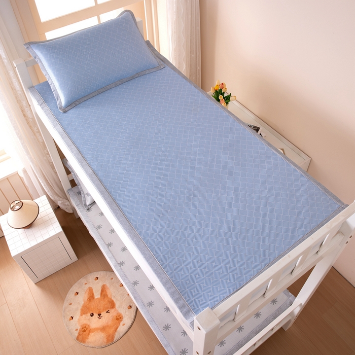 91家纺网 家纺一手货源 找家纺 凌云 2025新款学生宿舍提花凉感冰丝席 菱格-蓝