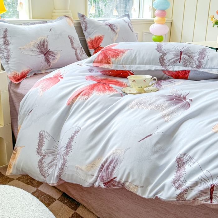 91家纺网 家纺一手货源 找家纺 佑佳家纺 2025年新款铂金棉芦荟棉学生三件套四件套 单被套 单枕套「支持定做各种尺寸」 五彩蝶