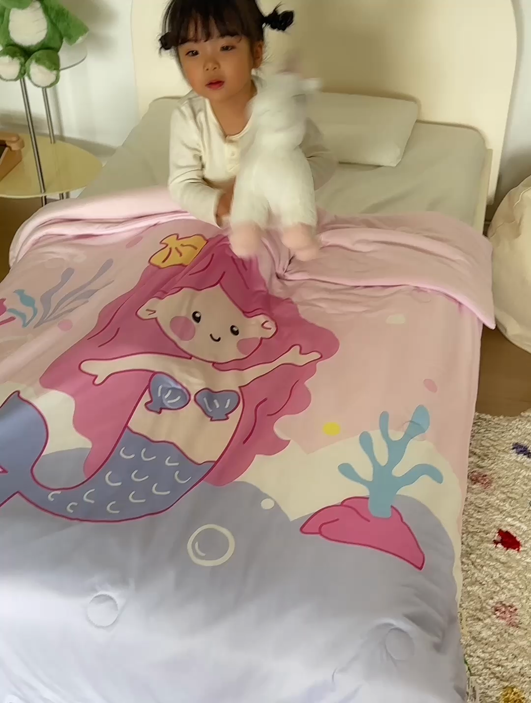 91家纺网 家纺一手货源 找家纺 荷马之梦 2025新款卡通数码印花大版针织棉儿童夏被-绵绵系列 小美人鱼