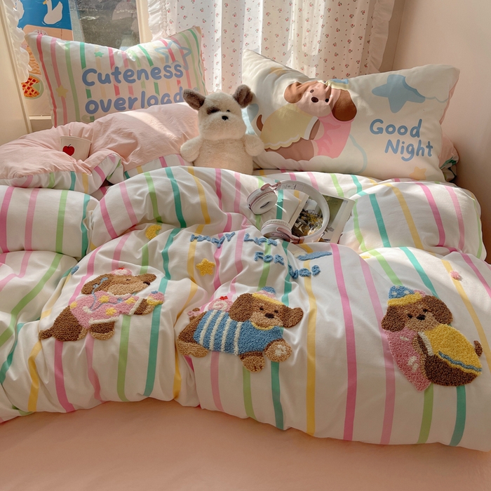 91家纺网 家纺一手货源 找家纺 慕澄家纺 2025新款毛巾绣小清新四件套 彩条狗狗