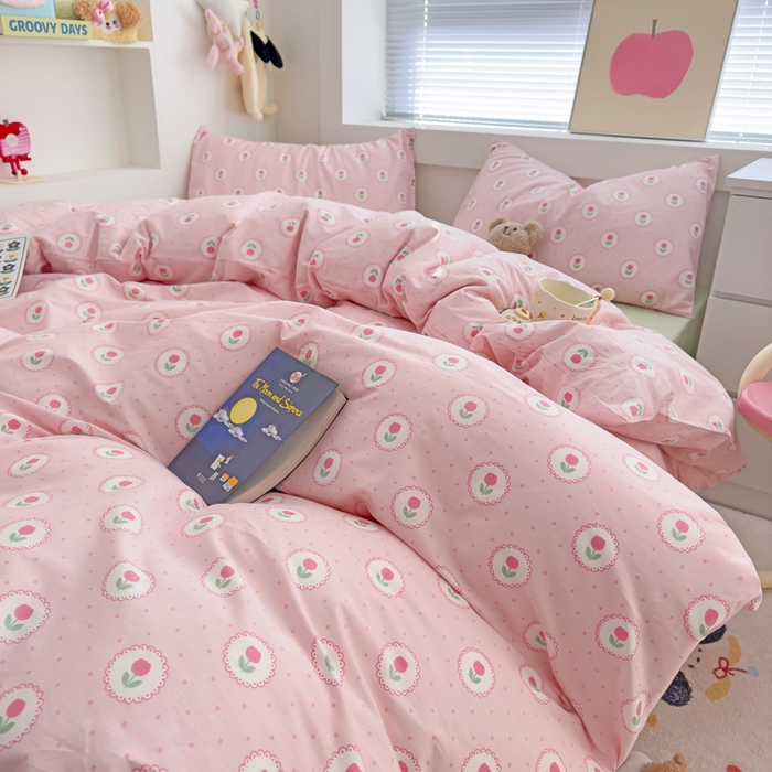 91家纺网 家纺一手货源 找家纺 花西夫人2025新款13372纯棉印花全棉四件套床单床笠款波点郁金香