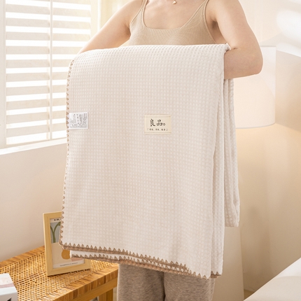 91家纺网 家纺一手货源 找家纺 恋人优选 2025新款华芙绒双层复合毯毛毯毯子 乳杏白