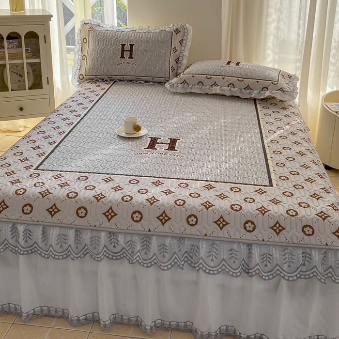 91家纺网 家纺一手货源 找家纺 麋兔 2025新款冰丝床裙乳胶凉席席子 大H