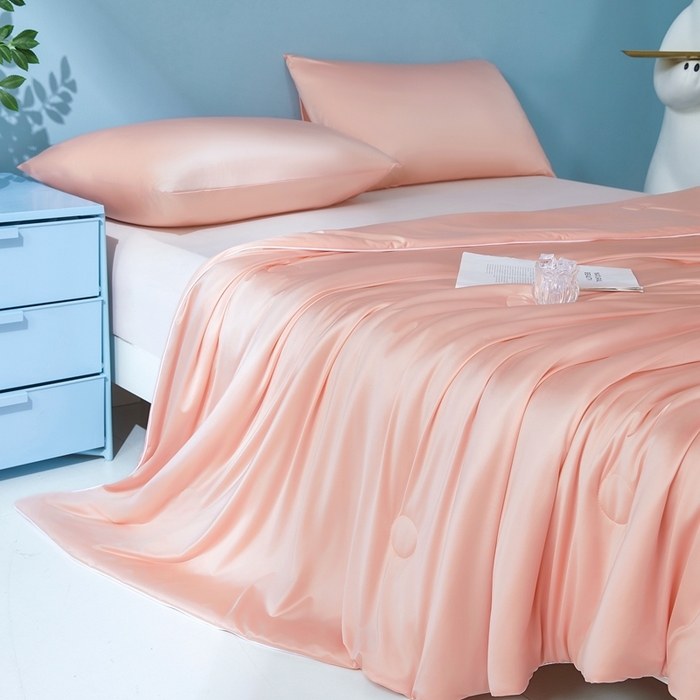 91家纺网 家纺一手货源 找家纺 芊梵 2025新款凉感丝夏被20%氨纶+80%锦纶夏凉被空调被 冰肌玉