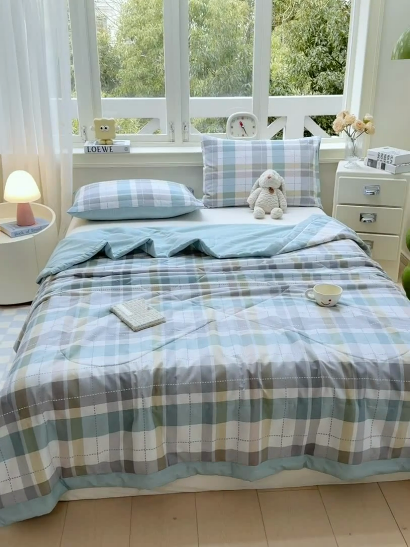 91家纺网 家纺一手货源 找家纺 沃尔居 2025新款双面全棉印花夏被可机洗小清新纯棉夏凉被薄被芯空调被子 绿色格调