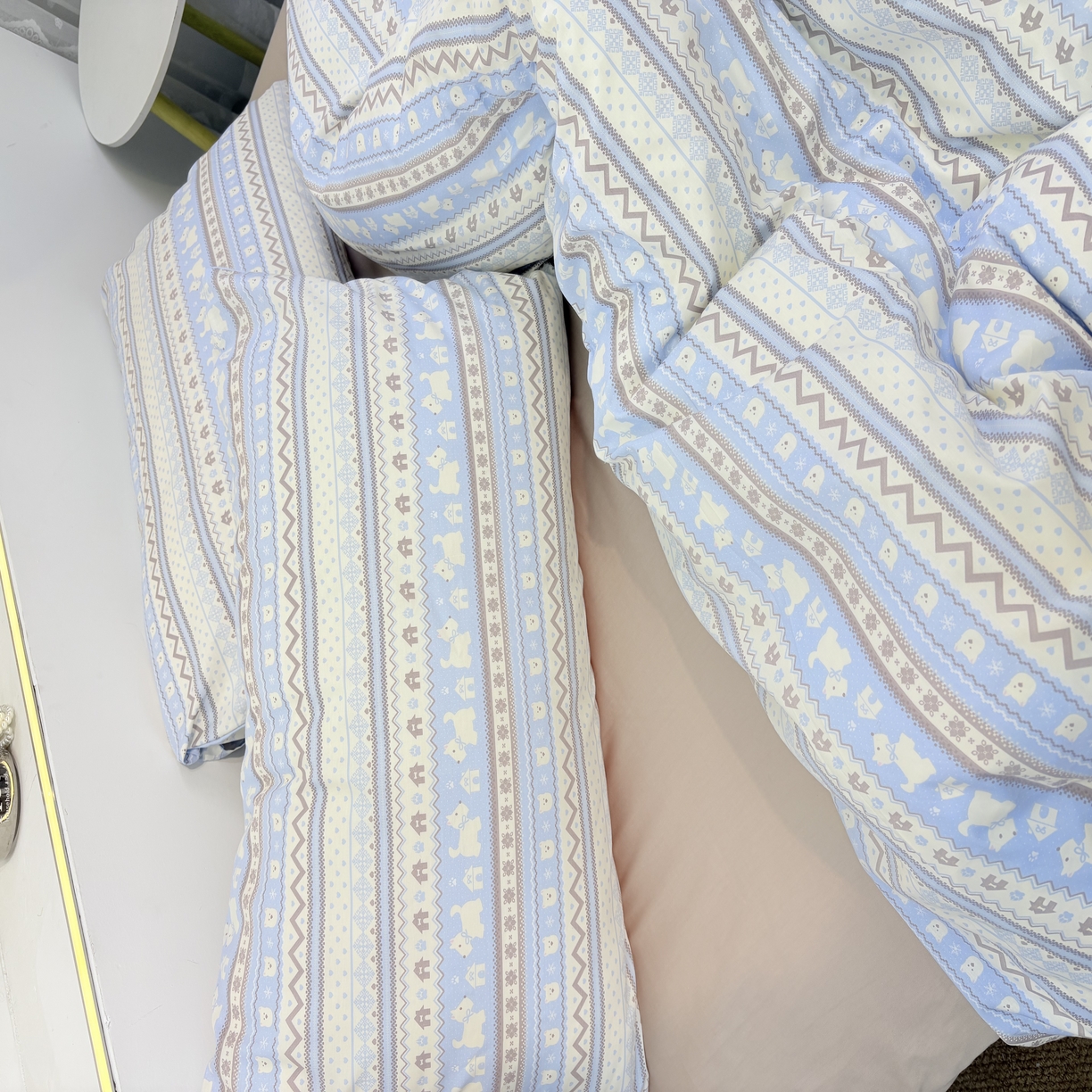 91家纺网 家纺一手货源 找家纺 花西夫人2025新款13372纯棉印花全棉四件套床单床笠款费尔岛（蓝）