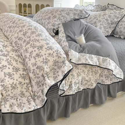 一比一2025新款赫本针织双层纱床盖四件套 蔓枝