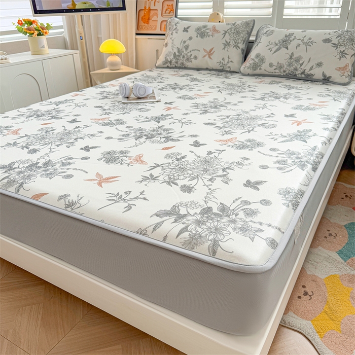 91家纺网 家纺一手货源 找家纺 雯豆家纺 2025夏季新品碳光冰丝凉席床笠款三件套印花小清新绑带冰丝席床罩 碳光冰丝席-床笠款-笔墨书香