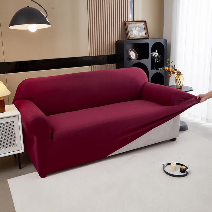 91家纺网 家纺一手货源 找家纺 共鸣沙发套 新款牛奶丝覆膜防水纯色系列沙发套 酒红色