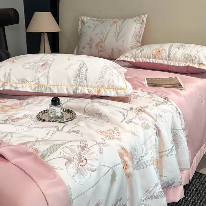 91家纺网 家纺一手货源 找家纺 佳品居 2025新款直播水洗天丝夏被冰丝夏凉被空调被四件套 兮颜粉