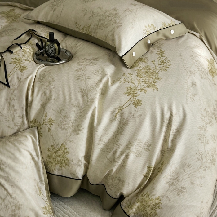 91家纺网 家纺一手货源 找家纺 金奇达2025新款【浮光花漾】-茧养莱赛尔四件套（标准号全网控价（折后券后）不低于258元） 林下风致-绿