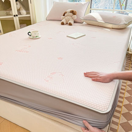 91家纺网 家纺一手货源 找家纺 （总）卡伦2025新款凉感丝凉豆豆凉席床笠提花系列