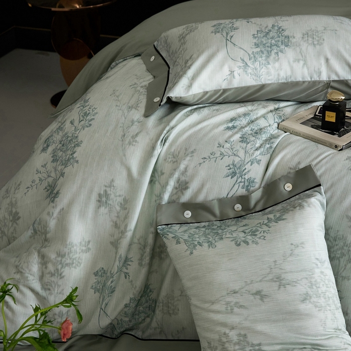 91家纺网 家纺一手货源 找家纺 金奇达2025新款【浮光花漾】-茧养莱赛尔四件套（标准号全网控价（折后券后）不低于258元） 林下风致-蓝