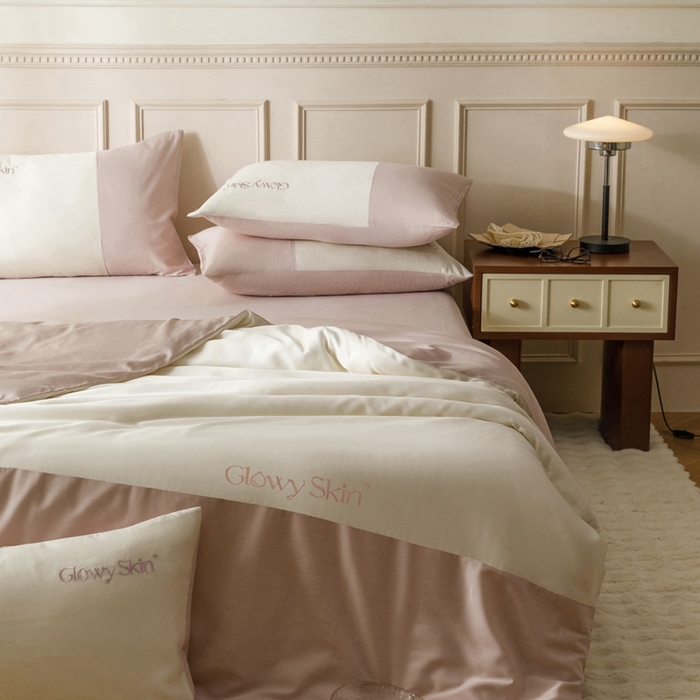 91家纺网 家纺一手货源 找家纺 金奇达2025新款【黛拉】-茧养莱赛尔四件套（标准号全网控价（折后券后）不低于228元） 黛拉-香草粉