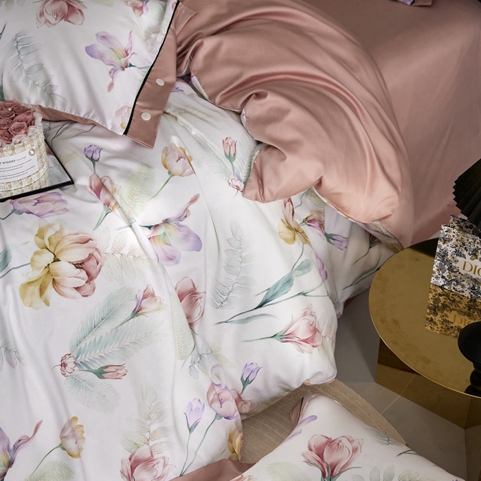 91家纺网 家纺一手货源 找家纺 金奇达2025新款【浮光花漾】-茧养莱赛尔四件套（标准号全网控价（折后券后）不低于258元） 悦颜粉