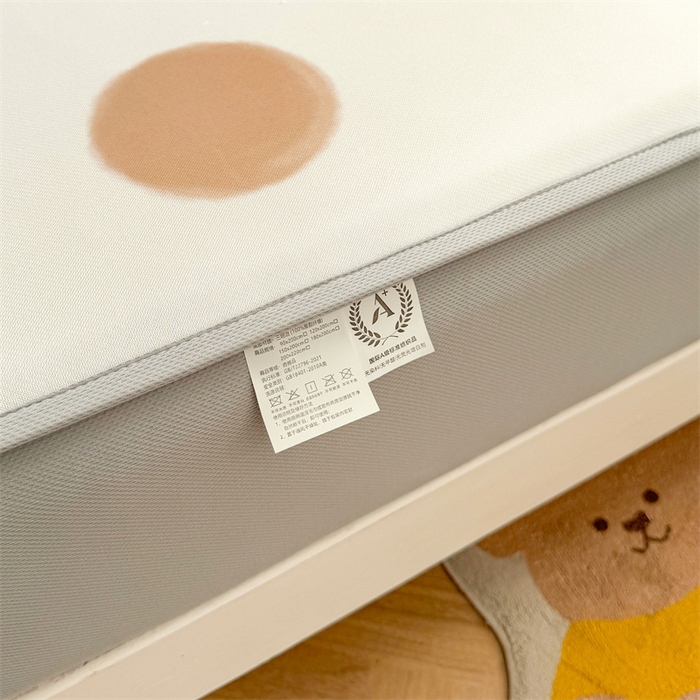 91家纺网 家纺一手货源 找家纺 雯豆家纺 2025夏季新品碳光冰丝凉席床笠款三件套印花小清新绑带冰丝席床罩 碳光冰丝席-床笠款-五瓣花