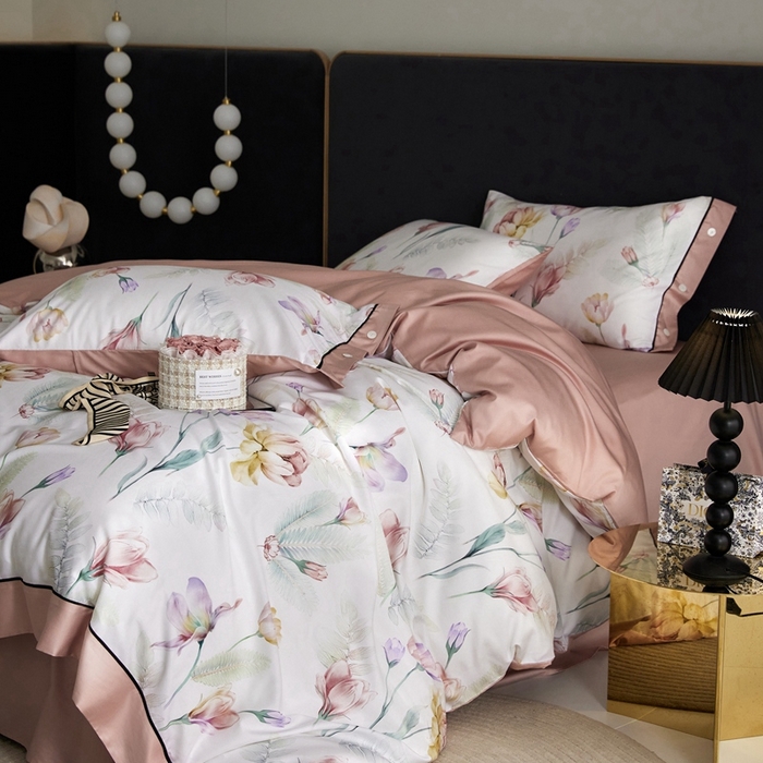 91家纺网 家纺一手货源 找家纺 金奇达2025新款【浮光花漾】-茧养莱赛尔四件套（标准号全网控价（折后券后）不低于258元） 悦颜粉