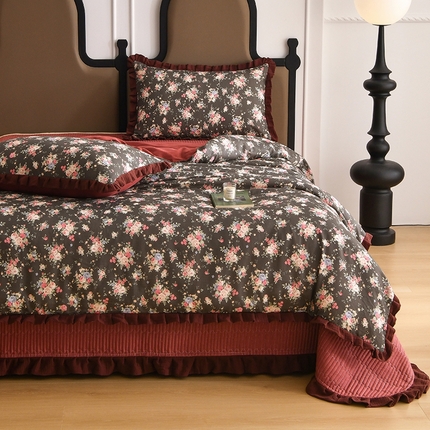 91家纺网 家纺一手货源 找家纺 （总）金艾草2026新款A类纯棉双层纱皱皱纱花边床盖四件套（复古风）