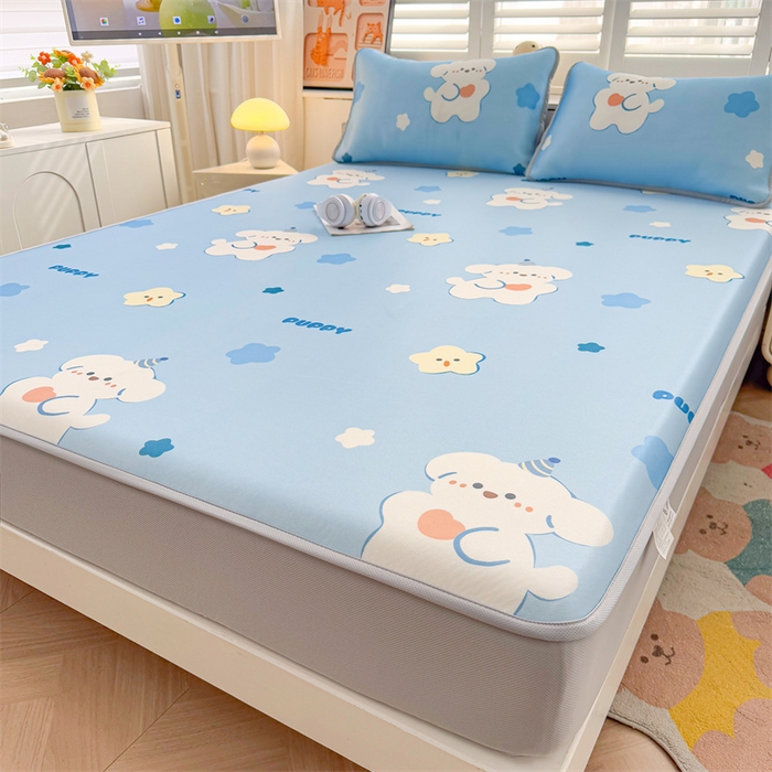 91家纺网 家纺一手货源 找家纺 雯豆家纺 2025夏季新品碳光冰丝凉席床笠款三件套印花小清新绑带冰丝席床罩 碳光冰丝席-床笠款-星星狗