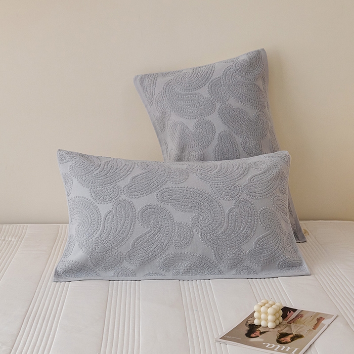 91家纺网 家纺一手货源 找家纺 悦然毛巾被 2025新款全棉老式枕巾毛圈款 海派旧韵浅灰一只