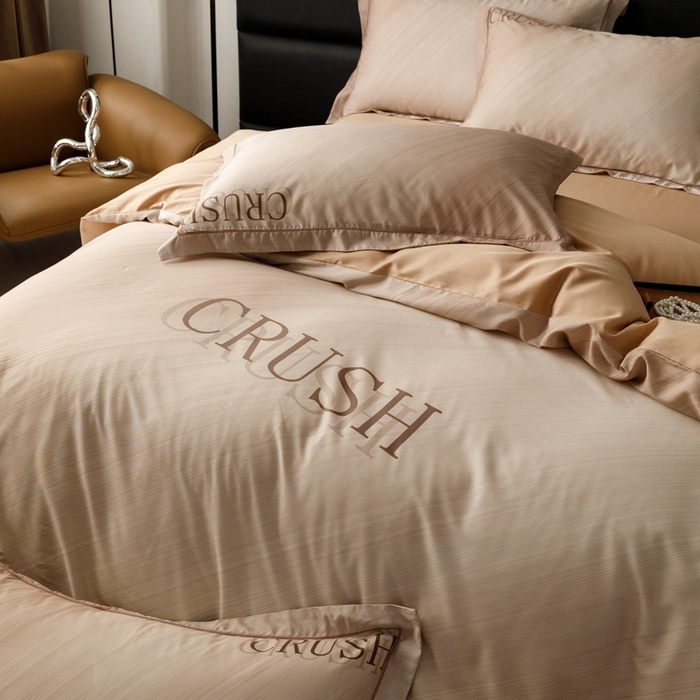 91家纺网 家纺一手货源 找家纺 金奇达2025新款【露娜】-轻氧水光天丝棉四件套（标准号全网控价（折后券后）不低于298元） 露娜-咖茶色