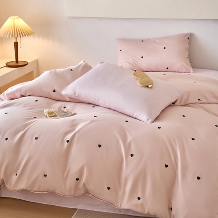 91家纺网 家纺一手货源 找家纺 （总）凯洛奇 2025新款简约小清新波点水洗冰丝天丝四件套-风格一