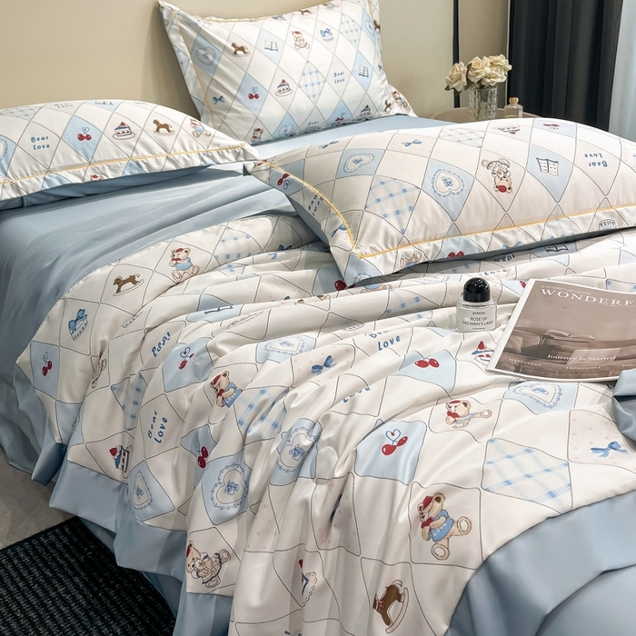 91家纺网 家纺一手货源 找家纺 佳品居 2025新款直播水洗天丝夏被冰丝夏凉被空调被四件套 熊先生