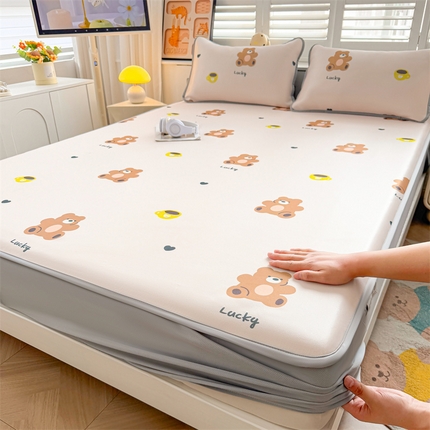 雯豆家纺 2025夏季新品碳光冰丝凉席床笠款三件套印花小清新绑带冰丝席床罩 碳光冰丝席-床笠款-咖啡小熊