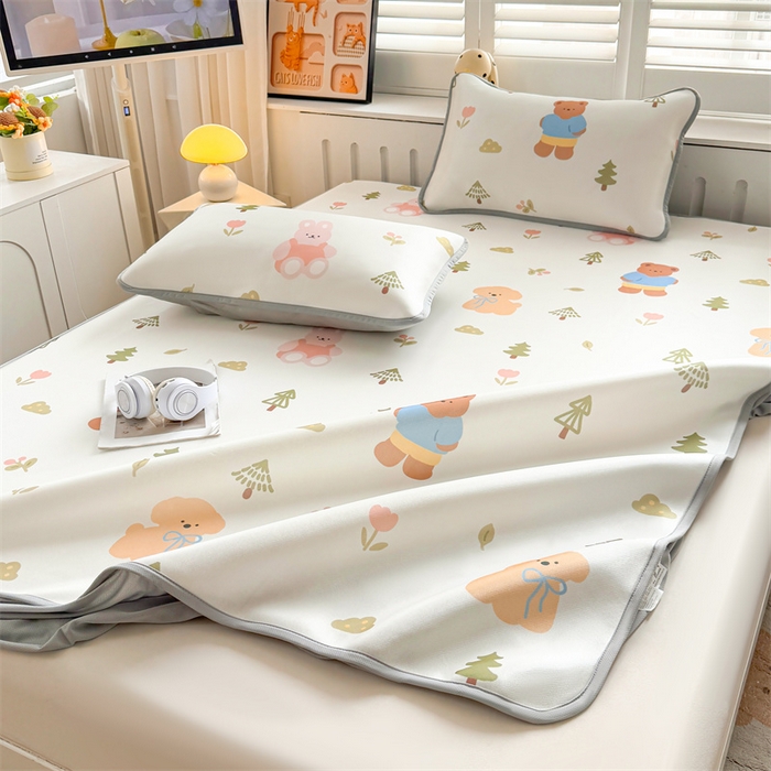 91家纺网 家纺一手货源 找家纺 雯豆家纺 2025夏季新品碳光冰丝凉席床笠款三件套印花小清新绑带冰丝席床罩 碳光冰丝席-床笠款-动物乐园