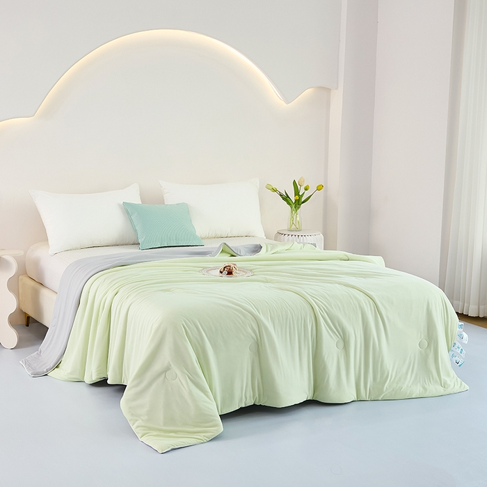 91家纺网 家纺一手货源 找家纺 仟网汇 新款氨纶凉感天丝夏被子被芯冰激凌夏被西瓜凉感丝 香草绿