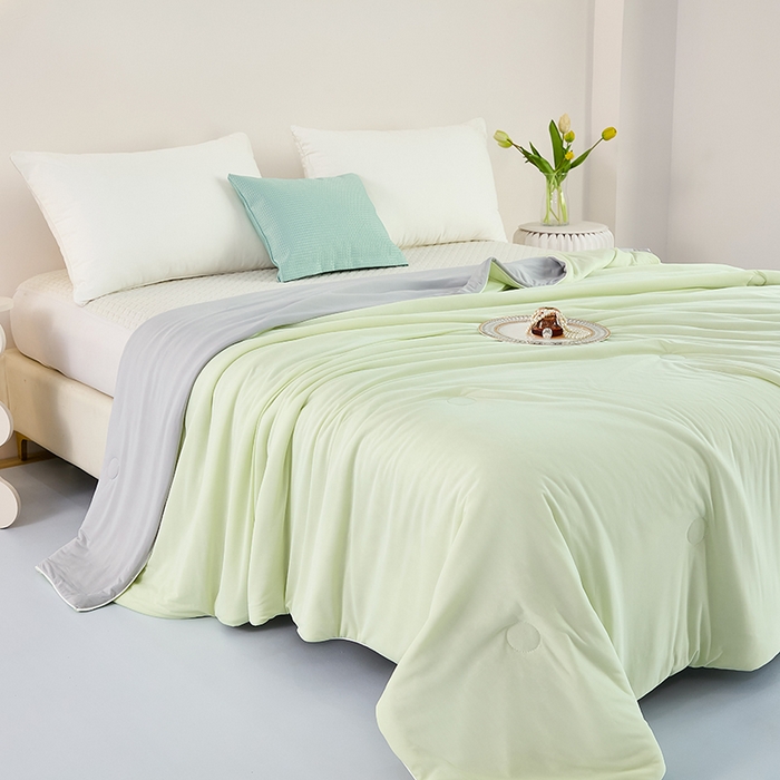 91家纺网 家纺一手货源 找家纺 仟网汇 新款氨纶凉感天丝夏被子被芯冰激凌夏被西瓜凉感丝 香草绿